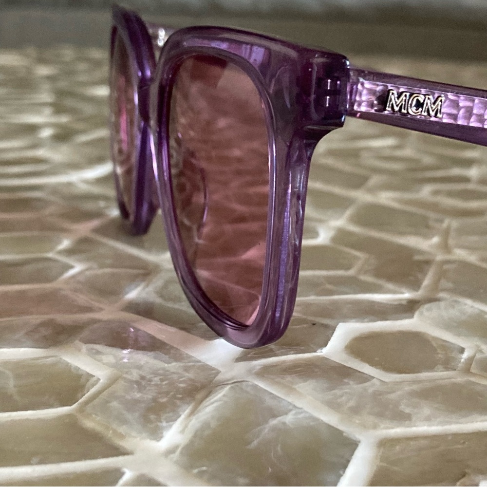 LIKE NEW! MCM725S 500 Womens Purple Rectangular Plastic Sunglasses - Picture 4 of 14